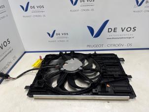 Gebruikte Koelvinhuis Peugeot 308 (F3/FB/FH/FM/FP) 1.2 PureTech Hybrid 136 Prijs € 160,00 Margeregeling aangeboden door De Vos Onderdelen