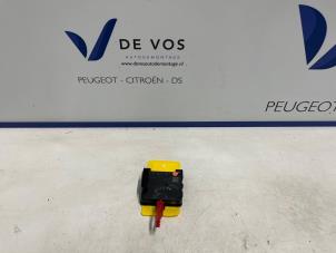 Gebruikte Sensor (overige) Peugeot 408 1.6 16V HYbrid 225 Prijs € 115,00 Margeregeling aangeboden door De Vos Onderdelen