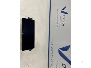 Gebruikte Display Interieur DS Automobiles DS 4 1.6 16V E-Tense 225 Prijs € 325,00 Margeregeling aangeboden door De Vos Onderdelen