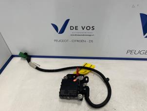 Gebruikte ACC Sensor (afstand) Peugeot 208 II (UB/UH/UP) 1.2 Vti 12V PureTech 100 Prijs € 325,00 Margeregeling aangeboden door De Vos Onderdelen