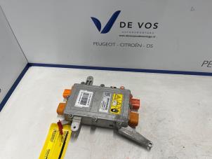 Gebruikte Computer Diversen Peugeot 2008 (UD/UK/UR/US/UX) e-2008 54 kWh Prijs € 350,00 Margeregeling aangeboden door De Vos Onderdelen