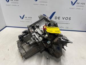 Gebruikte Versnellingsbak Peugeot Partner (EA//EF/EN/EU) 1.5 BlueHDi 100 Prijs € 1.150,00 Margeregeling aangeboden door De Vos Onderdelen