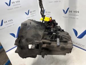 Gebruikte Versnellingsbak Opel Vivaro 1.5 CDTI 102 Prijs € 1.210,00 Inclusief btw aangeboden door De Vos Onderdelen