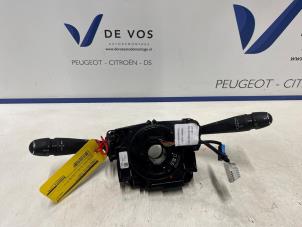 Gebruikte Licht + Raw Schakelaar Citroen DS 5 2.0 BlueHDI 150 16V Prijs € 160,00 Margeregeling aangeboden door De Vos Onderdelen