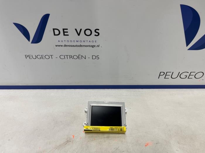 Gebruikte Display Interieur Citroen DS 5 2.0 BlueHDI 150 16V Prijs € 90,00 Margeregeling aangeboden door De Vos Onderdelen