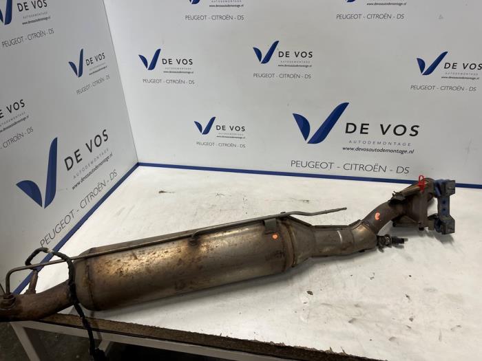 Gebruikte Roetfilter Citroen DS 5 2.0 BlueHDI 150 16V Prijs € 450,00 Margeregeling aangeboden door De Vos Onderdelen