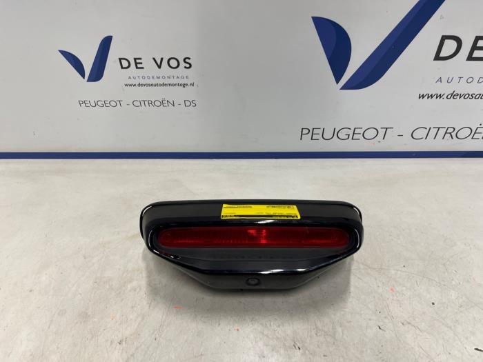 Achteruitrijcamera voor Peugeot Partner kopen