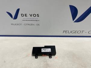 Gebruikte Telefoon interface Citroen C4 Berline (BA/BB/BC) 1.2 PureTech 130 12V Prijs € 160,00 Margeregeling aangeboden door De Vos Onderdelen