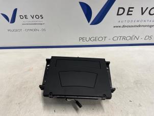 Gebruikte Head-up display Citroen C4 Berline (BA/BB/BC) 1.2 PureTech 130 12V Prijs € 250,00 Margeregeling aangeboden door De Vos Onderdelen