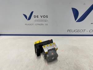 Gebruikte ABS Pomp Citroen C4 Berline (BA/BB/BC) 1.2 PureTech 130 12V Prijs € 350,00 Margeregeling aangeboden door De Vos Onderdelen