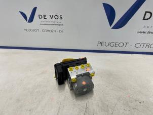 Gebruikte ABS Pomp Opel Mokka 1.2 Turbo 12V Prijs € 450,00 Margeregeling aangeboden door De Vos Onderdelen