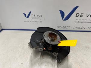 Gebruikte Asschenkel links-achter DS Automobiles DS 7 1.6 16V E-Tense 225 Prijs € 180,00 Margeregeling aangeboden door De Vos Onderdelen