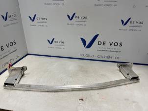 Gebruikte Bumperframe voor DS Automobiles DS 7 1.6 16V E-Tense 225 Prijs € 80,00 Margeregeling aangeboden door De Vos Onderdelen