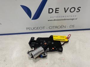 Gebruikte Diversen DS Automobiles DS 7 1.6 16V E-Tense 225 Prijs € 200,00 Margeregeling aangeboden door De Vos Onderdelen