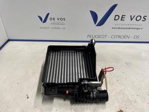 Gebruikte Intercooler DS Automobiles DS 7 1.6 16V E-Tense 225 Prijs € 160,00 Margeregeling aangeboden door De Vos Onderdelen