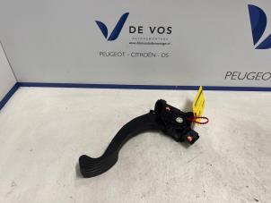 Gebruikte Gaspedaal Citroen Jumpy 2.0 Blue HDI 150 Prijs € 160,00 Margeregeling aangeboden door De Vos Onderdelen