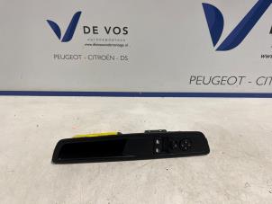 Gebruikte Combischakelaar ramen Citroen Jumpy 2.0 Blue HDI 150 Prijs € 70,00 Margeregeling aangeboden door De Vos Onderdelen