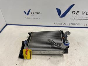 Gebruikte Intercooler Citroen Jumpy 2.0 Blue HDI 150 Prijs € 250,00 Margeregeling aangeboden door De Vos Onderdelen