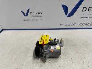 Gebruikte Aircopomp Citroen Jumpy 2.0 Blue HDI 150 Prijs € 200,00 Margeregeling aangeboden door De Vos Onderdelen