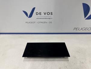 Gebruikte Display Interieur Peugeot 408 1.2 PureTech 130 Prijs € 300,00 Margeregeling aangeboden door De Vos Onderdelen