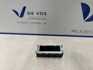 Gebruikte Display Interieur Citroen Jumpy 2.0 Blue HDI 150 Prijs € 160,00 Margeregeling aangeboden door De Vos Onderdelen