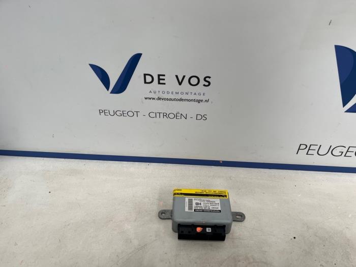 Gebruikte Stuurbekrachtiging Computer Peugeot 108 1.0 12V Prijs € 100,00 Margeregeling aangeboden door De Vos Onderdelen