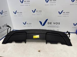 Gebruikte Afdekplaat Cabriodak Peugeot 307 CC (3B) 2.0 16V Prijs € 350,00 Margeregeling aangeboden door De Vos Onderdelen