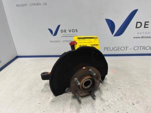 Gebruikte Fusee links-voor Citroen C4 Aircross (BU) 1.6i 16V 115 Prijs € 100,00 Margeregeling aangeboden door De Vos Onderdelen