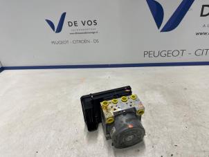 Gebruikte ABS Pomp Opel Corsa F (UB/UH/UP) 1.2 Turbo 12V 130 Prijs € 450,00 Margeregeling aangeboden door De Vos Onderdelen