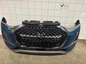 Gebruikte Voorbumper DS Automobiles DS 3/Crossback (UC/UJ/UR) 1.2 12V PureTech 155 Prijs € 950,00 Margeregeling aangeboden door De Vos Onderdelen