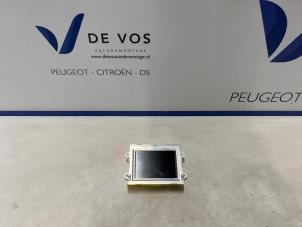 Gebruikte Display Interieur Peugeot 208 I (CA/CC/CK/CL) 1.6 16V GTI Prijs € 90,00 Margeregeling aangeboden door De Vos Onderdelen
