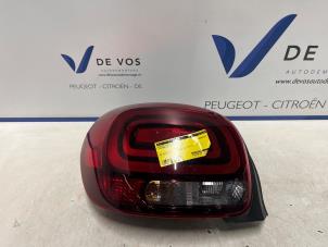 Gebruikte Achterlicht links Citroen C3 (SX/SW) 1.2 12V e-THP PureTech 110 Prijs € 100,00 Margeregeling aangeboden door De Vos Onderdelen