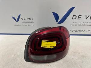 Gebruikte Achterlicht rechts Citroen C3 (SX/SW) 1.2 12V e-THP PureTech 110 Prijs € 100,00 Margeregeling aangeboden door De Vos Onderdelen