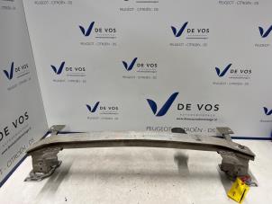 Gebruikte Bumperbalk voor Citroen C4 Cactus (0B/0P) 1.2 PureTech 110 12V Prijs € 160,00 Margeregeling aangeboden door De Vos Onderdelen