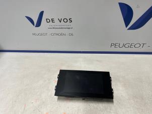 Gebruikte Display Interieur Opel Corsa F (UB/UH/UP) 1.2 12V 75 Prijs € 300,00 Margeregeling aangeboden door De Vos Onderdelen