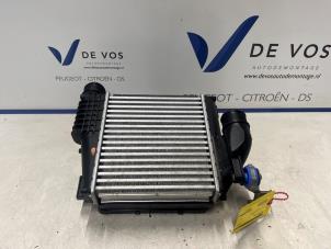 Gebruikte Intercooler Peugeot 3008 II (M4/MC/MJ/MR) Prijs € 160,00 Margeregeling aangeboden door De Vos Onderdelen