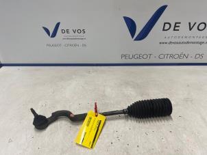 Gebruikte Stuurstang links Citroen C4 Berline (BA/BB/BC) 1.2 PureTech 130 12V Prijs € 90,00 Margeregeling aangeboden door De Vos Onderdelen