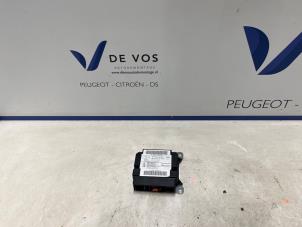 Gebruikte Module Airbag Peugeot 3008 II (M4/MC/MJ/MR) 1.2 12V e-THP PureTech 130 Prijs € 200,00 Margeregeling aangeboden door De Vos Onderdelen