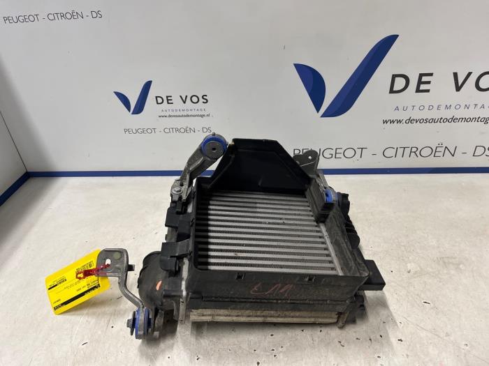 Gebruikte Intercooler Peugeot 508 (F3/FB/FH/FP) 1.6 16V THP 165 Prijs € 160,00 Margeregeling aangeboden door De Vos Onderdelen