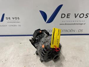Gebruikte Dynamo Opel Vivaro 2.0 CDTI 122 Prijs € 450,00 Margeregeling aangeboden door De Vos Onderdelen