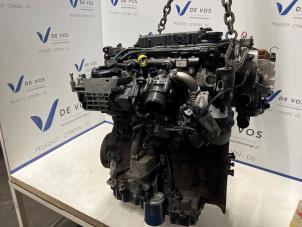 Gebruikte Motor Opel Vivaro 2.0 CDTI 122 Prijs € 3.630,00 Inclusief btw aangeboden door De Vos Onderdelen