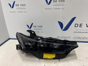 Gebruikte Koplamp rechts DS Automobiles DS 4 1.6 16V PureTech 180 Prijs € 400,00 Margeregeling aangeboden door De Vos Onderdelen