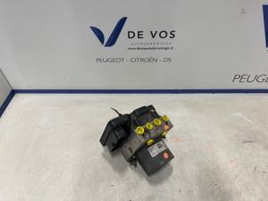 Gebruikte ABS Pomp Citroen Berlingo 1.6 BlueHDI 100 Prijs € 250,00 Margeregeling aangeboden door De Vos Onderdelen