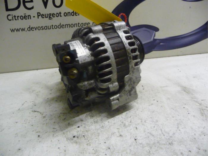 Dynamo van een Citroën Xantia Break (X2) 1.9 TD X,SX 1998