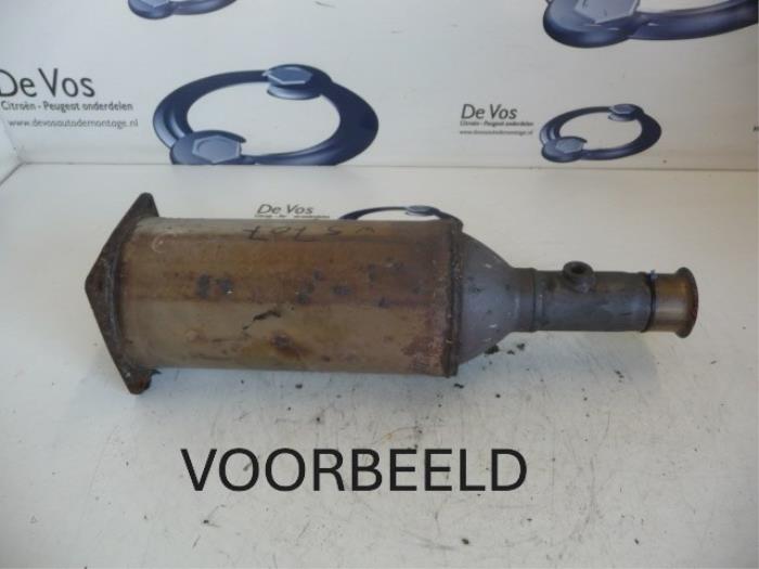 Gebruikte Roetfilter Peugeot 407 Prijs € 200,00 Margeregeling aangeboden door De Vos Onderdelen