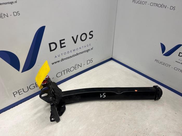 Gebruikte Diversen Peugeot Expert Prijs € 70,00 Margeregeling aangeboden door De Vos Onderdelen