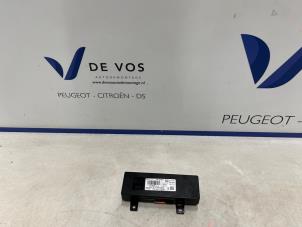 Gebruikte Telefoon interface Citroen C3 (SX/SW) 1.6 Blue HDi 100 16V Prijs € 160,00 Margeregeling aangeboden door De Vos Onderdelen
