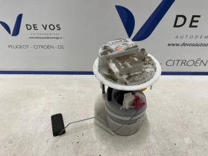 Gebruikte Brandstofpomp Elektrisch Citroen C4 Berline (BA/BB/BC) 1.2 PureTech 130 12V Prijs € 180,00 Margeregeling aangeboden door De Vos Onderdelen