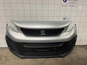 Gebruikte Bumper voor Peugeot Expert (V1/VA/VB/VE/VF/VT/VY) 2.0 Blue HDi 120 16V Prijs € 500,00 Margeregeling aangeboden door De Vos Onderdelen