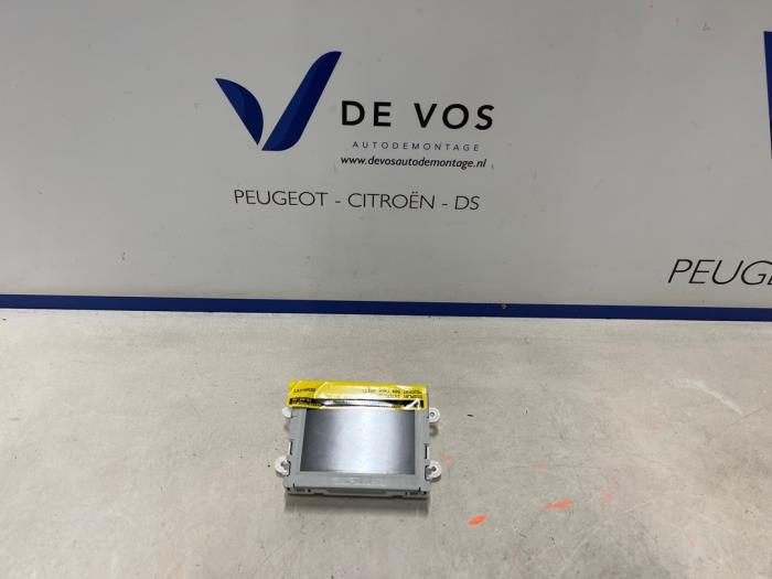 Gebruikte Display Interieur Peugeot 508 SW (8E/8U) 1.6 BlueHDI Prijs € 90,00 Margeregeling aangeboden door De Vos Onderdelen